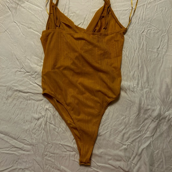 Workhall Light mustard Medium Bodysuit - Picture 2 of 2